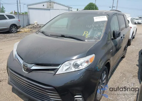 2020 Toyota Sienna Xle z USA, uszkodzony, nr VIN 5TDDZ3DC7LS244873